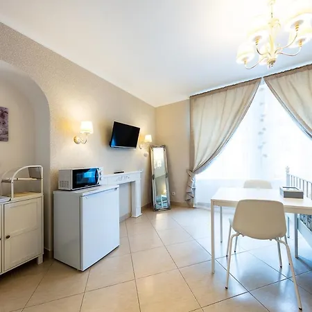 All Seasons Appartement *